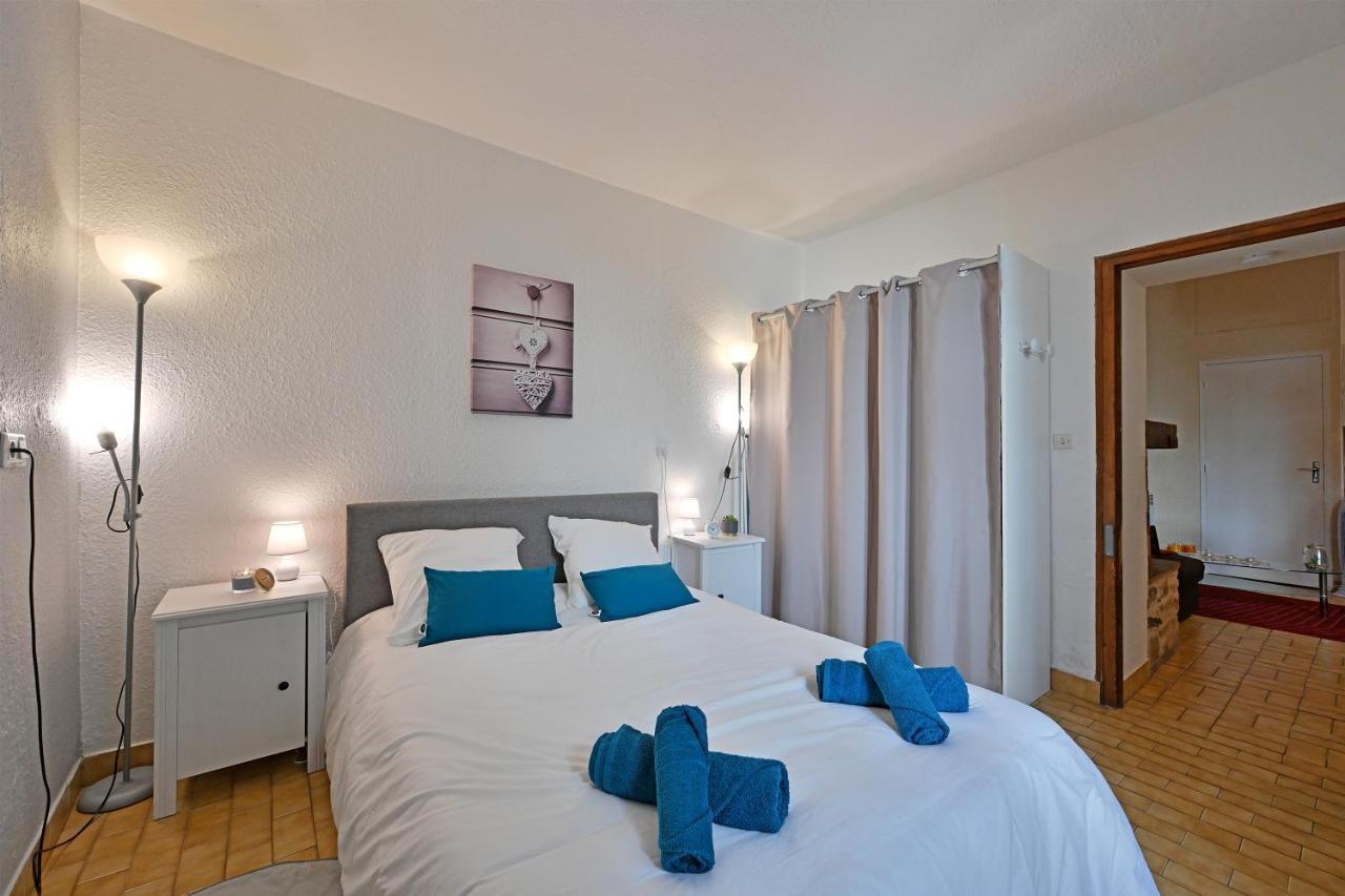Appartement Au Calme En Plein Centre-Ville Nimes Ngoại thất bức ảnh